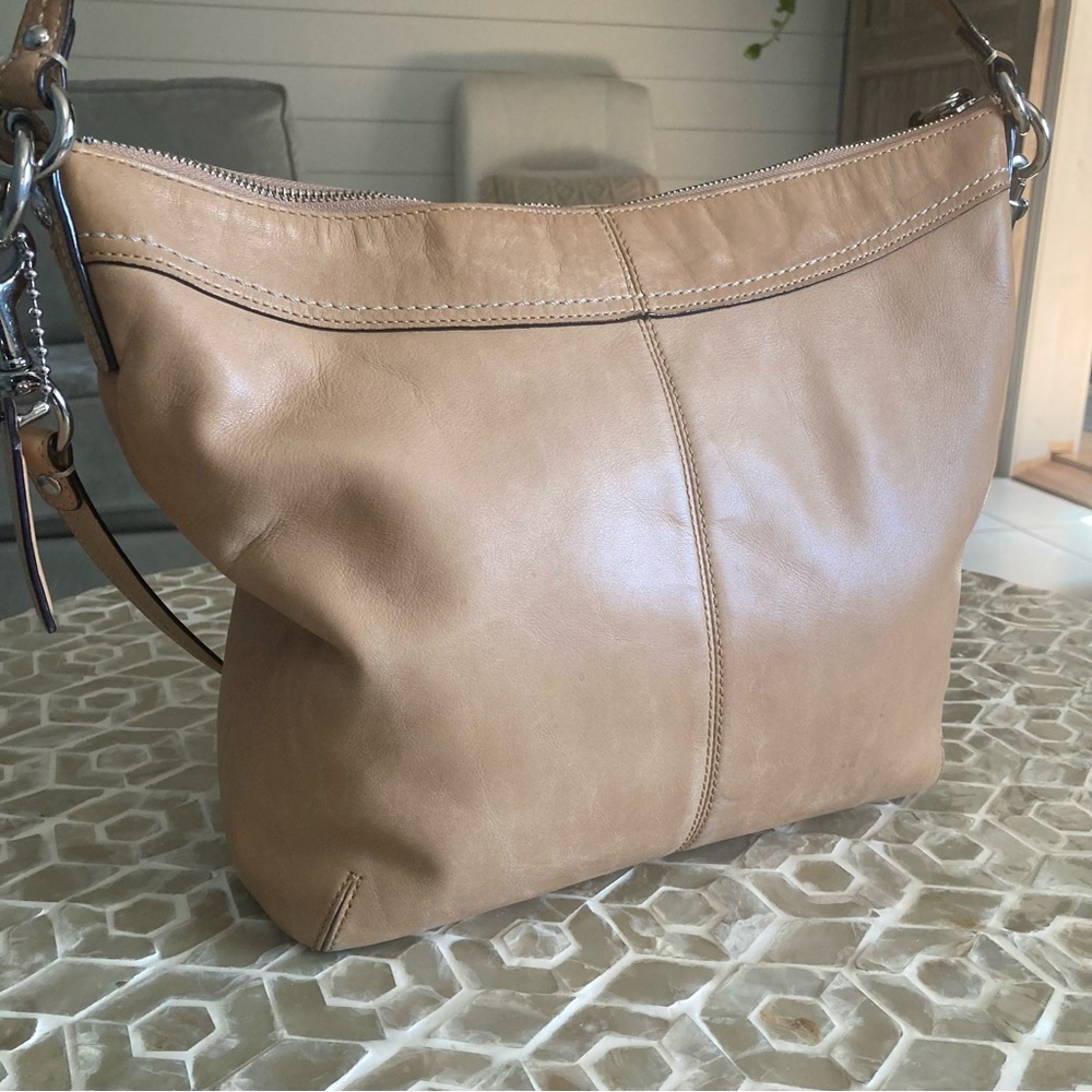 Coach Soho pleated convertible bag - Picture 3 of 11